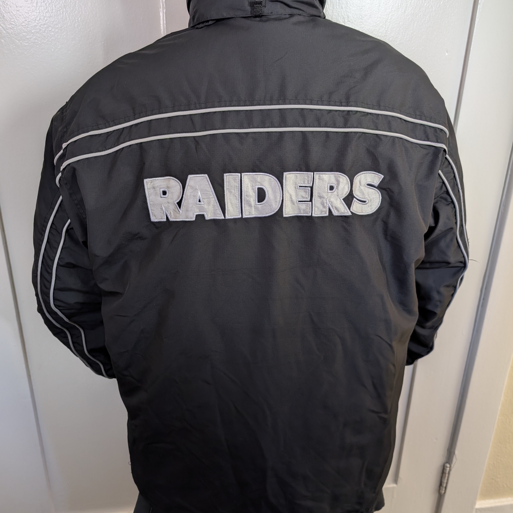 Vintage Raiders Jacket - Picture 8 of 8